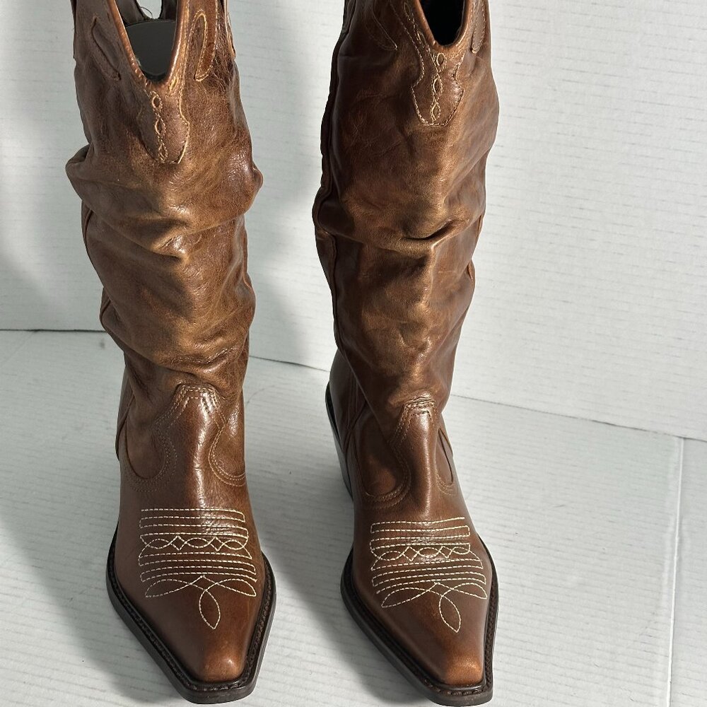 LADIES  SIZE 5.5 WESTERN BOOTS